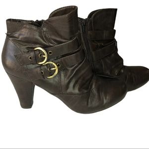 Brown Ankle Boots Size 8.5 M (VERY GOOD CONDITION)
